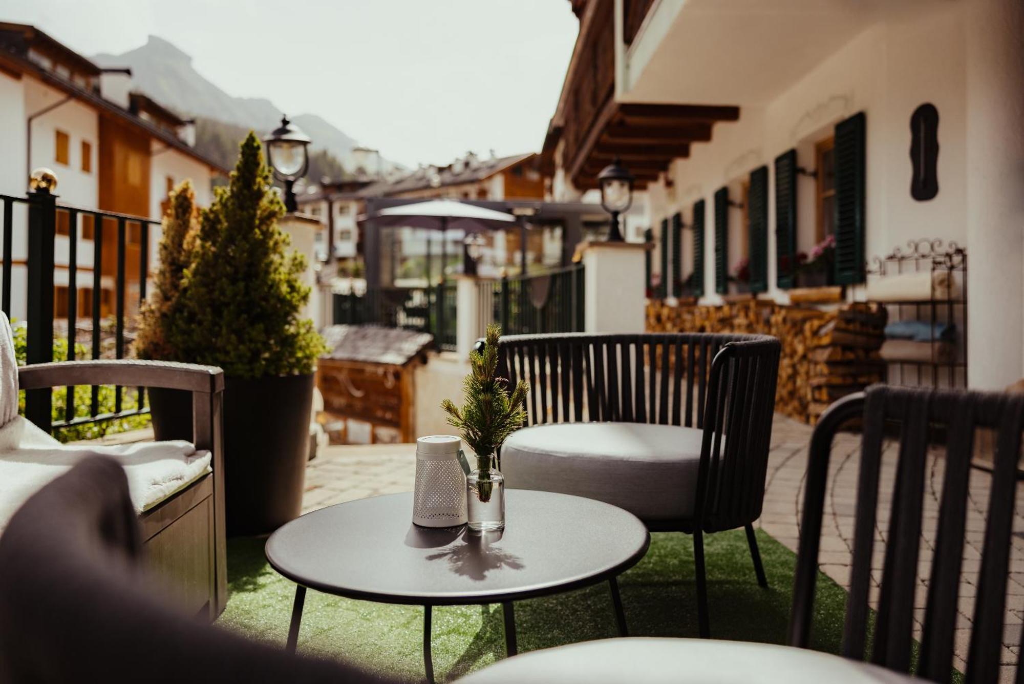 Hotel Alpenrose Arabba Eksteriør bilde
